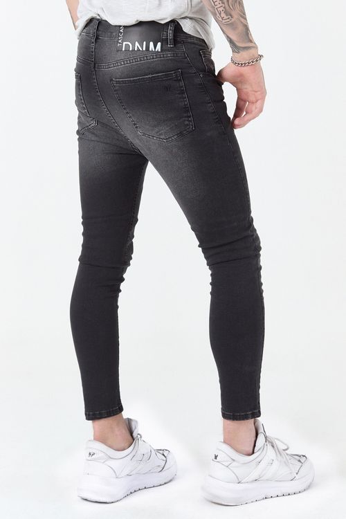 Jean Straight Tesla Negro