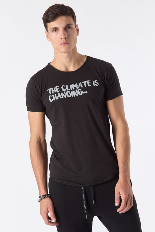 Remera Mc Branue Negro
