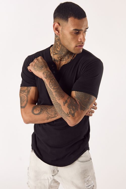 Remera Mc Barchu Negro
