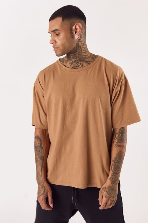 Remera Mc Bilbo Habano