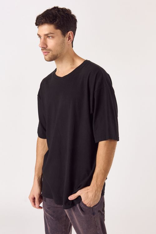Remera Mc Baruc Negro
