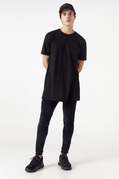 Remera Mc Benedeta Negro