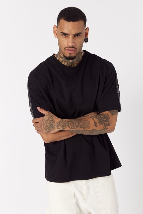 Remera Mc Bohemian Negro