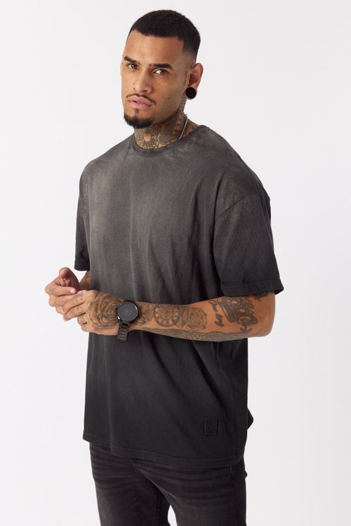 Remera Mc Boston Negro