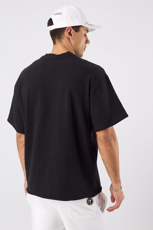 Remera Batupeku Negro