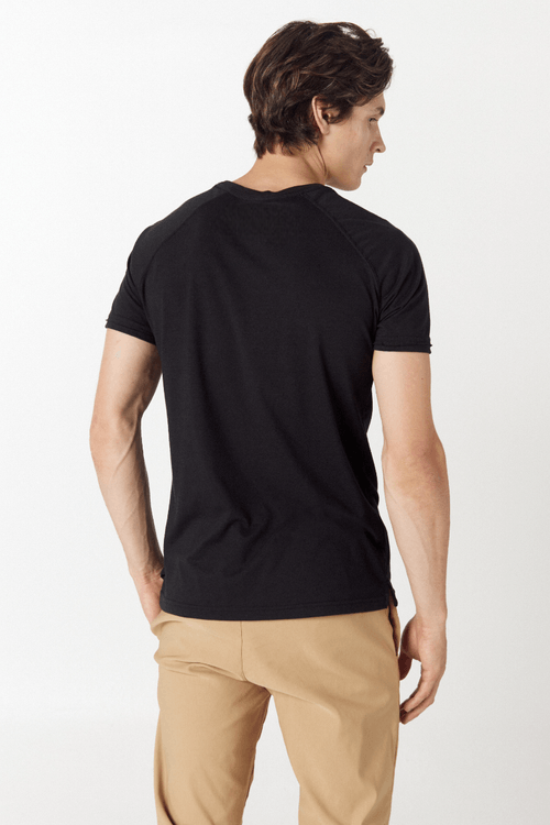 Remera Mc Betulla Negro