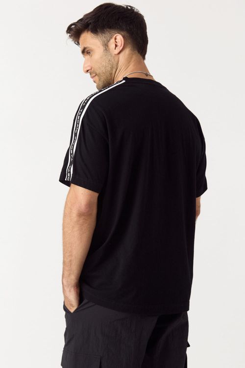 Remera Mc Berlin Negro