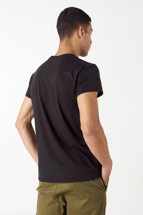 Remera Mc Benito Negro