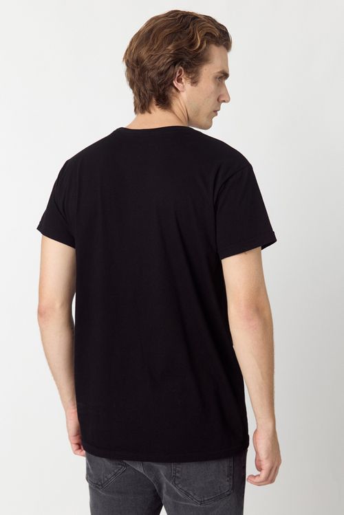 Remera Mc Bascan Negro
