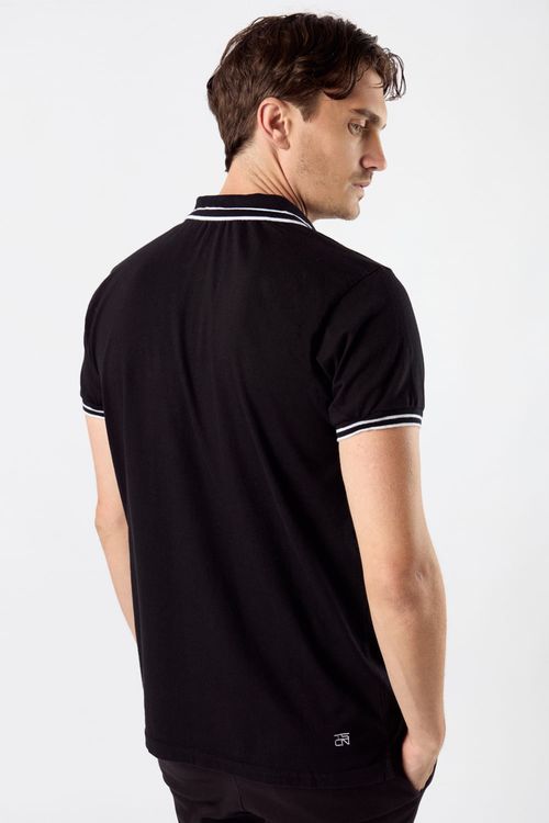 Remera Mc Britson Negro