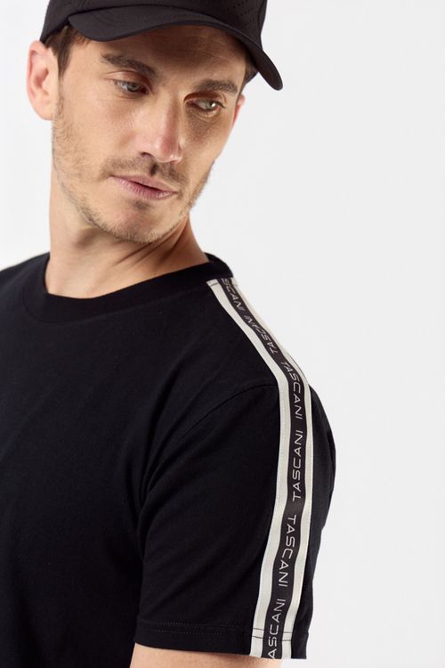 Remera Mc Brune Negro